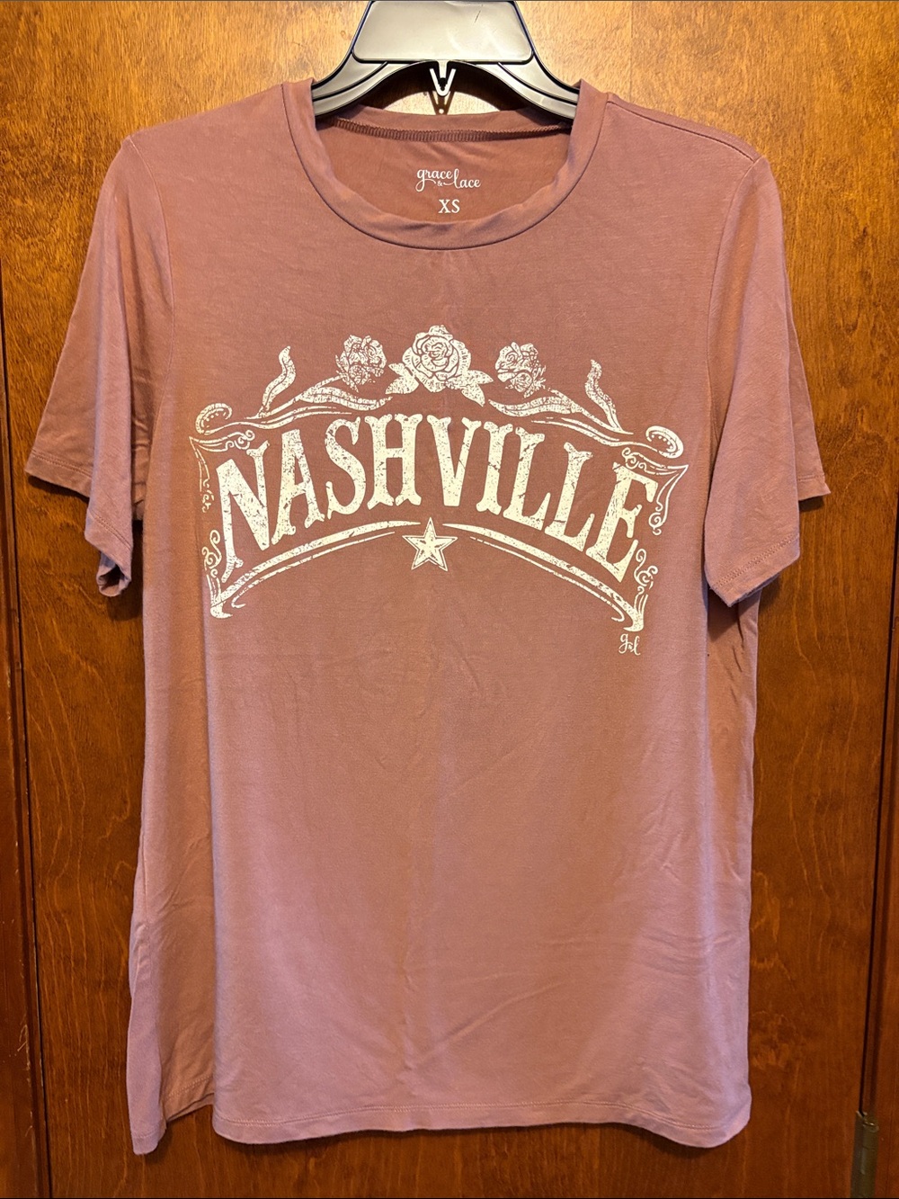 Grace & Lace Women’s Nashville Graphic Tee - Mauve